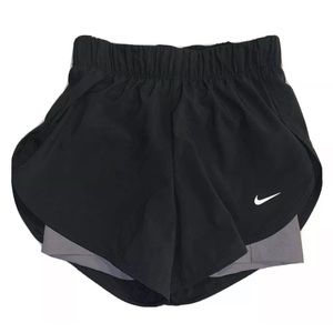 Nike Women’s XS Black Shorts w/ Gray Spandex